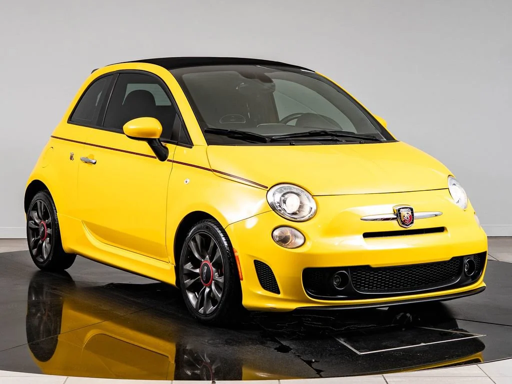 Used 2017 Giallo Moderna Perla (Pearl Yellow Tri-Coat) FIAT Abarth image 12
