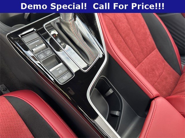 Used 2025 Platinum White Acura w/A-Spec Package image 23