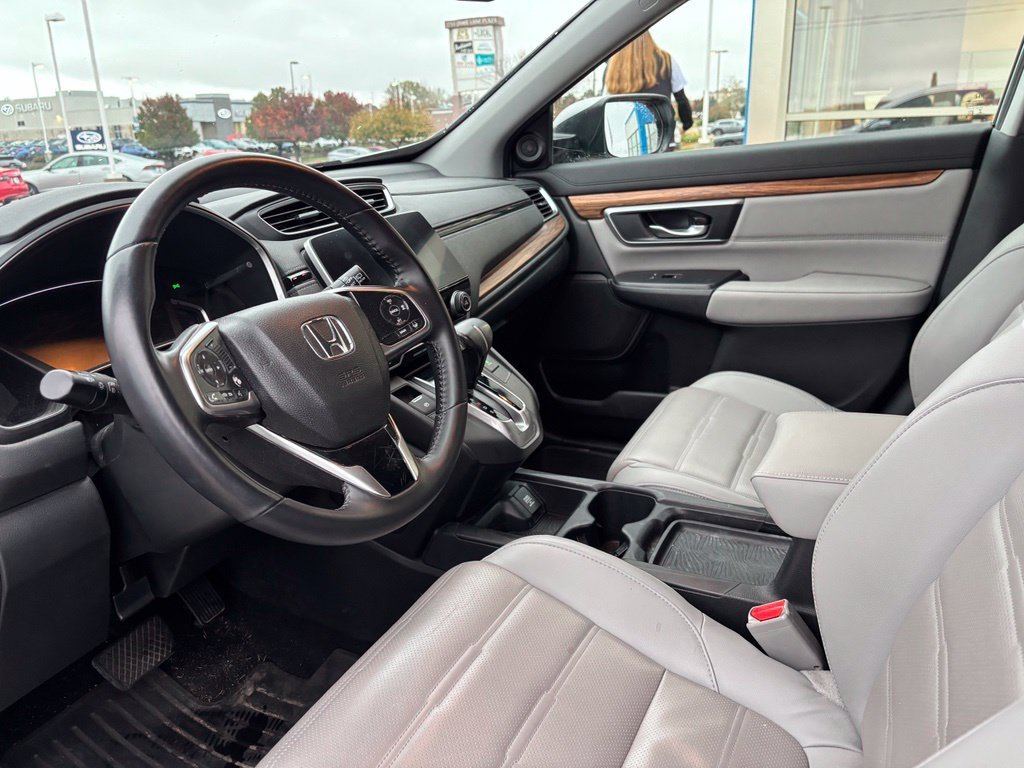 Used 2018 Silver Honda EX-L image 9