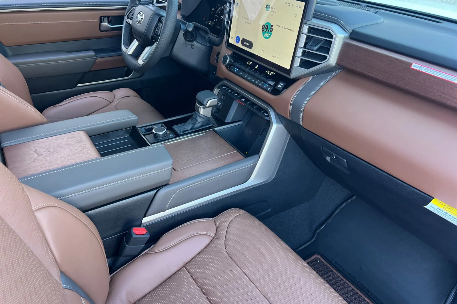 New 2026 Wind Chill Pearl <sup>1</sup> Toyota Tundra 1794 Edition image 11