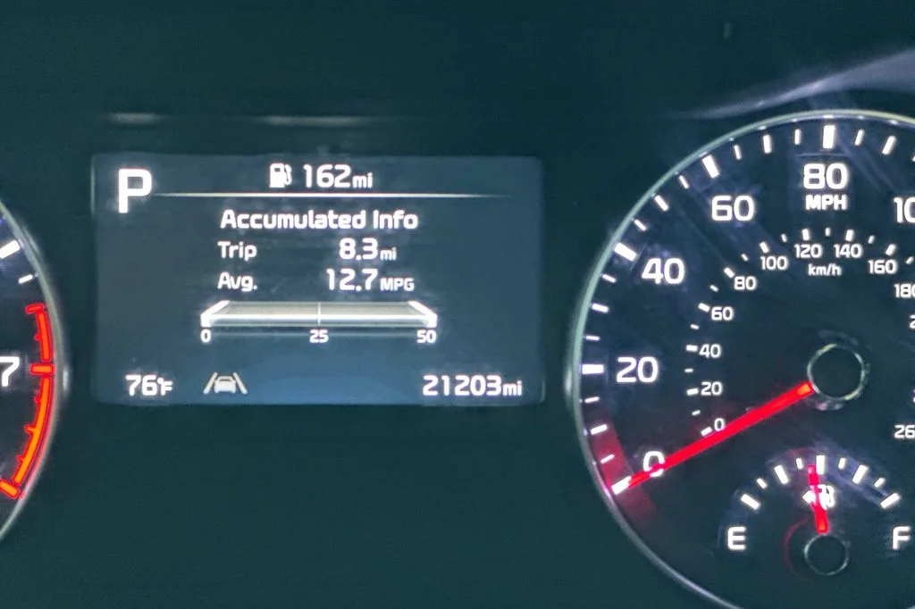 Used 2024 Snow White Pearl Kia GT-Line image 31