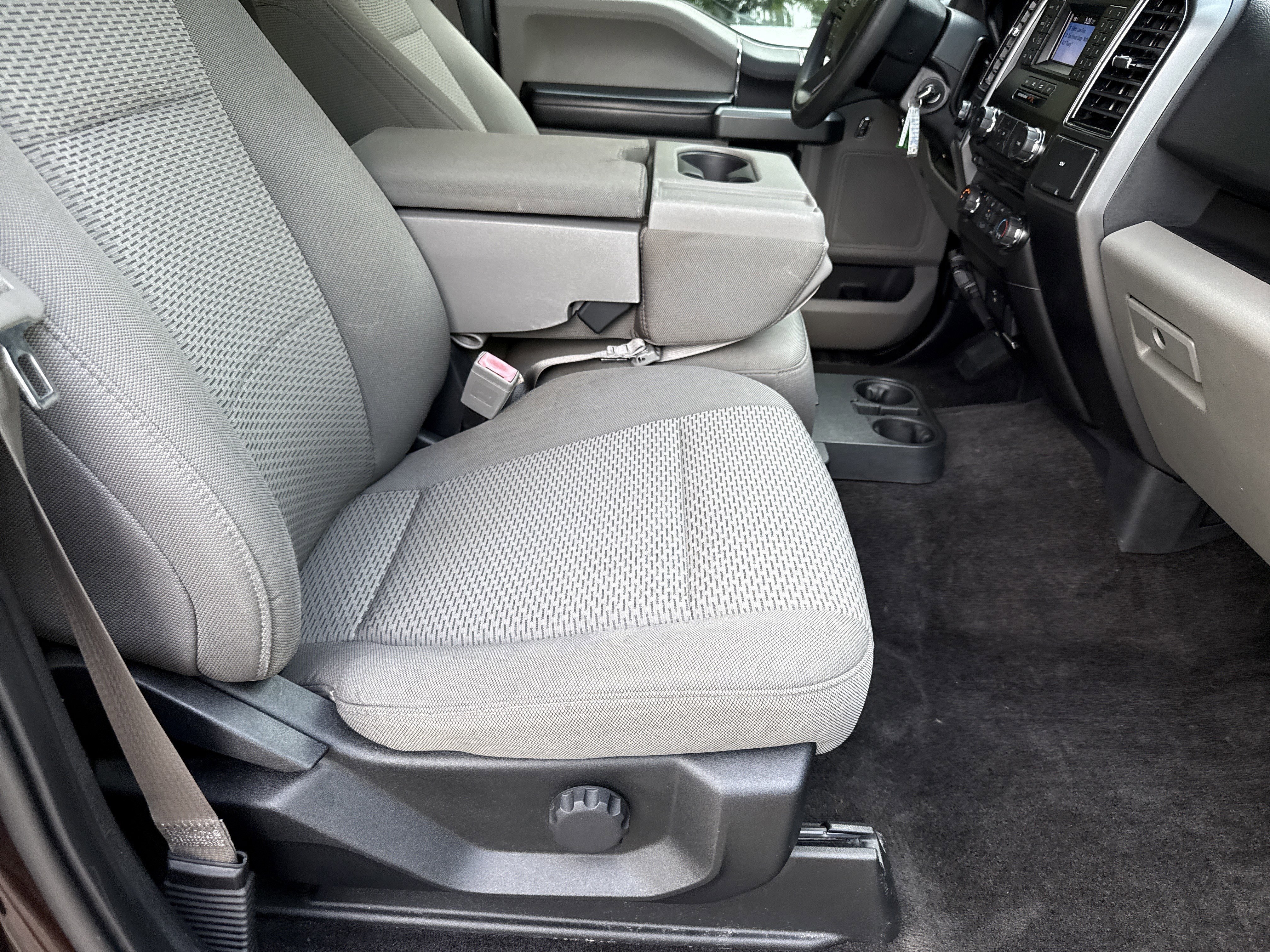 Used 2018 Magma Red Ford XLT image 13