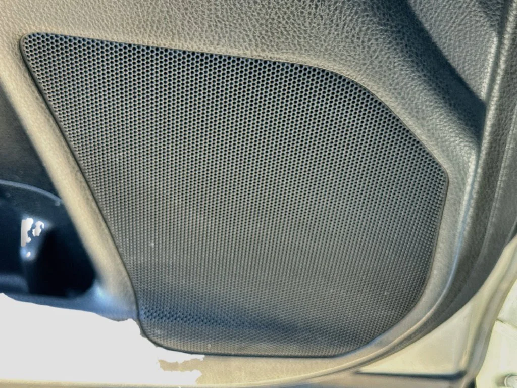 Used 2018 Silver Toyota SE image 22