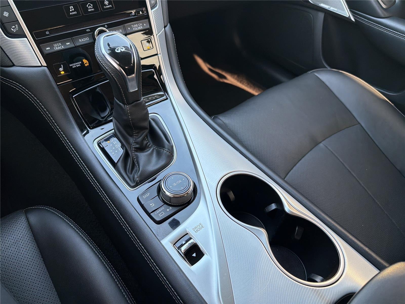 2022 INFINITI Q50 LUXE - Photo 10