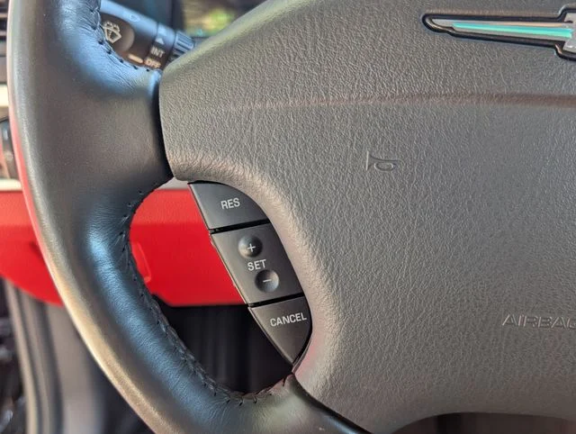 2002 Ford Thunderbird Deluxe - Photo 13