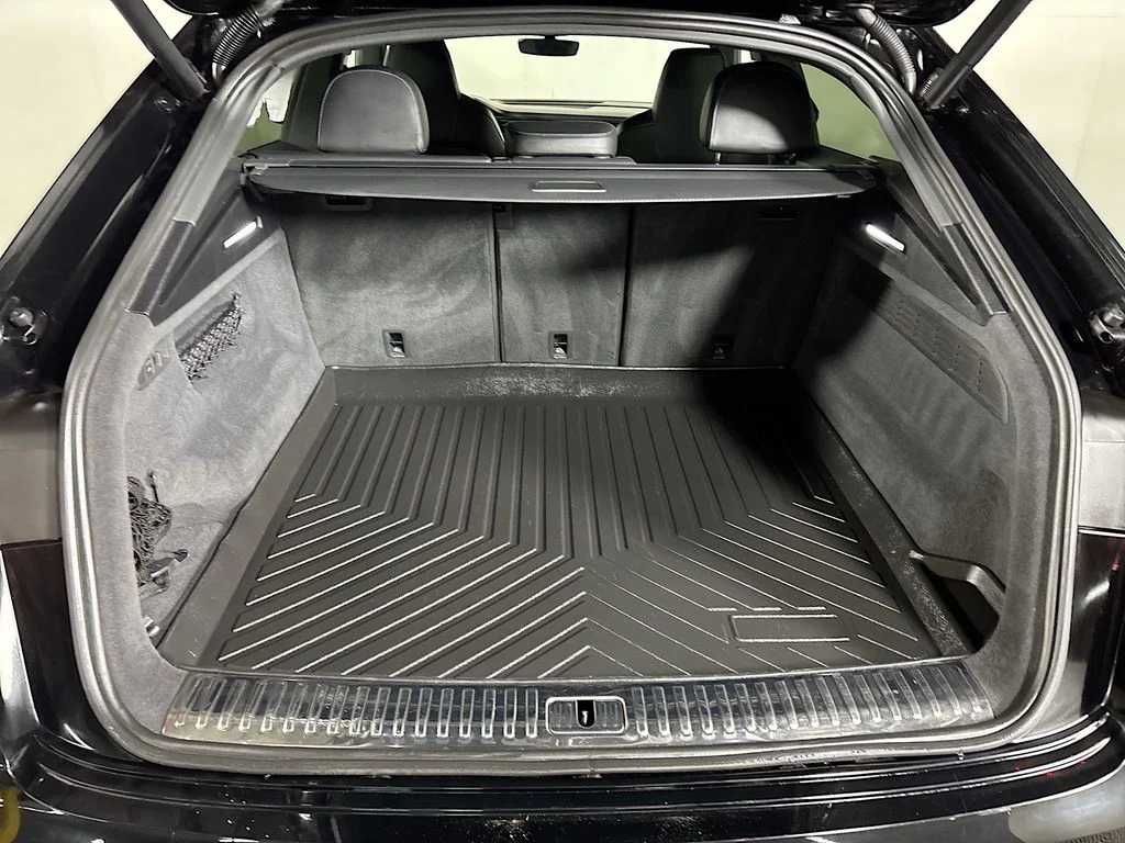 Used 2021 Black Audi 4.0T Premium Plus image 22