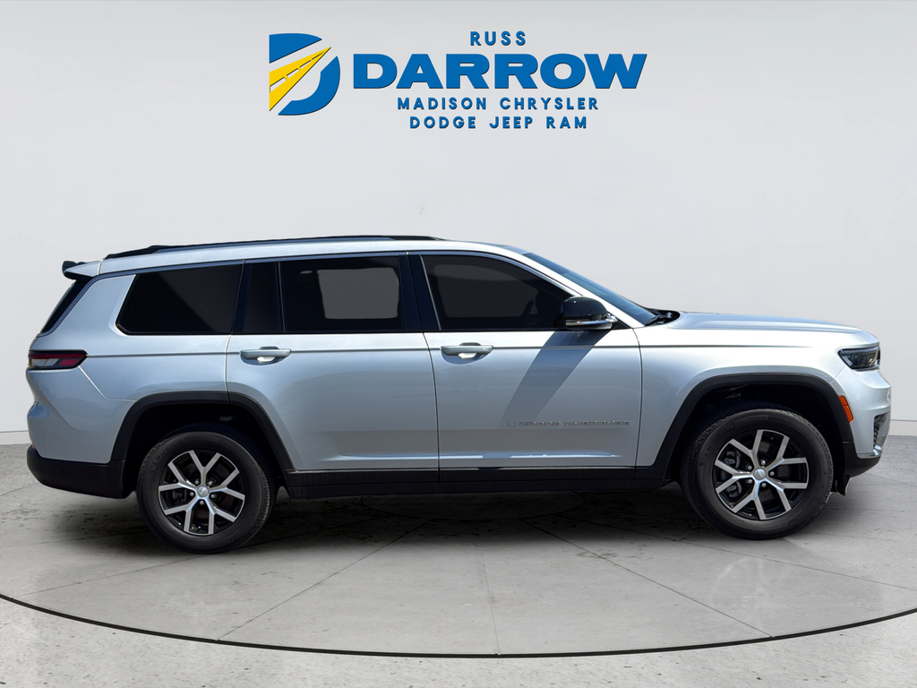 Used 2023 Silver Jeep Limited image 6