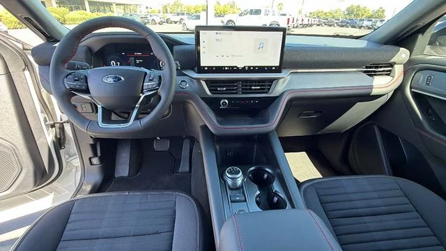 New 2026 Star White Metallic Tri-Coat Ford ST-Line image 18