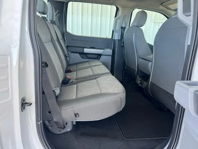 New 2026 Oxford White Ford F-350® XL image 50