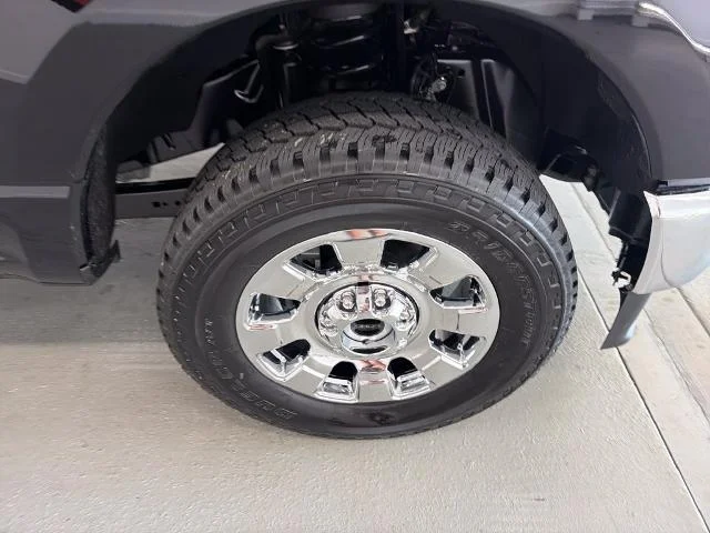 New 2027 Agate Black Metallic Ford F-250® Lariat® image 23