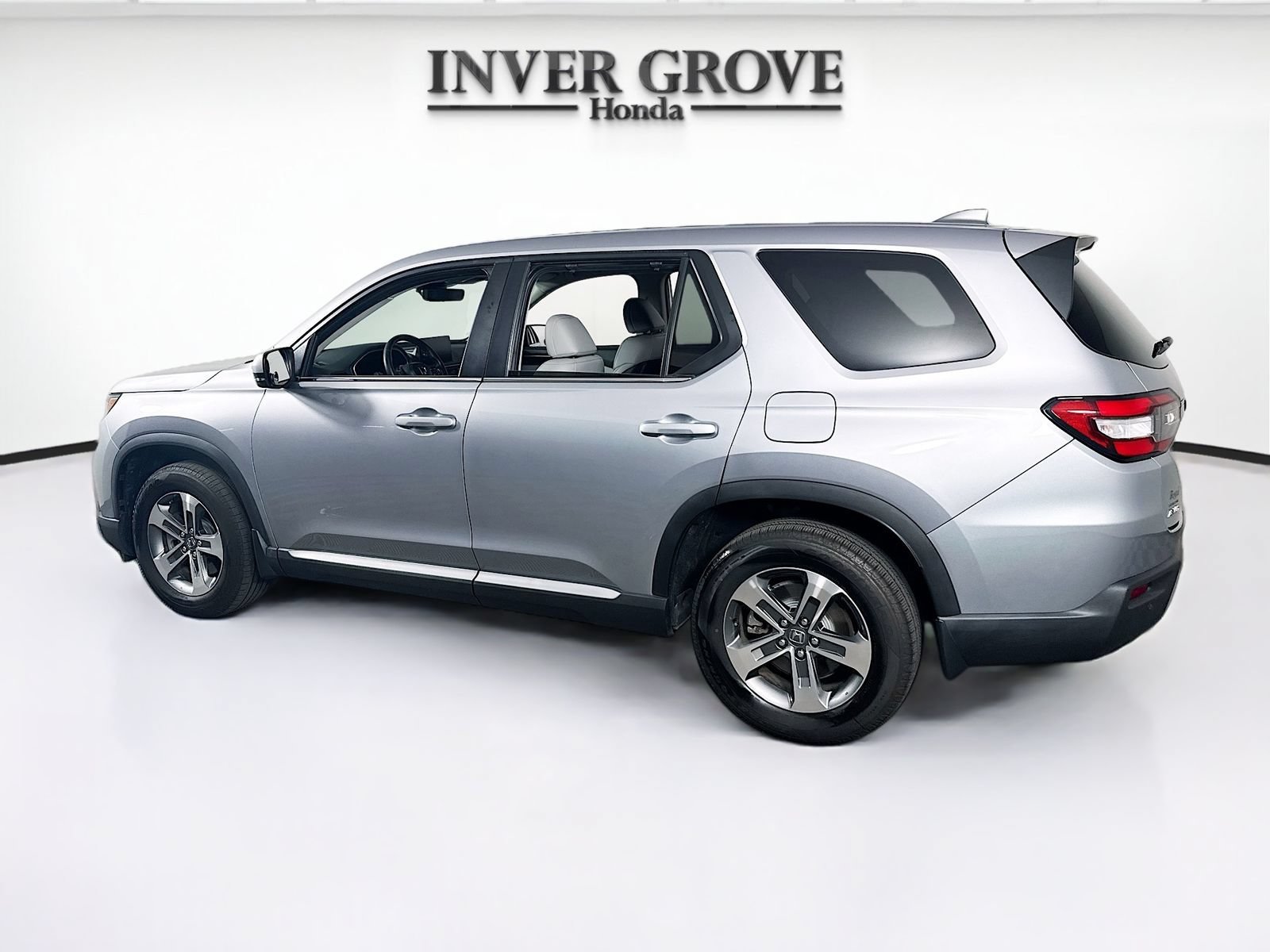 2025 Honda Pilot EX-L - Photo 26