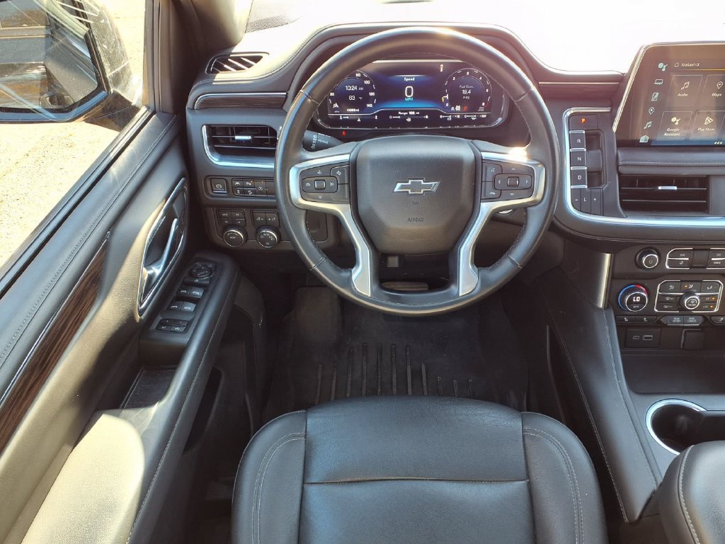 Used 2023 Black Chevrolet Z71 image 13