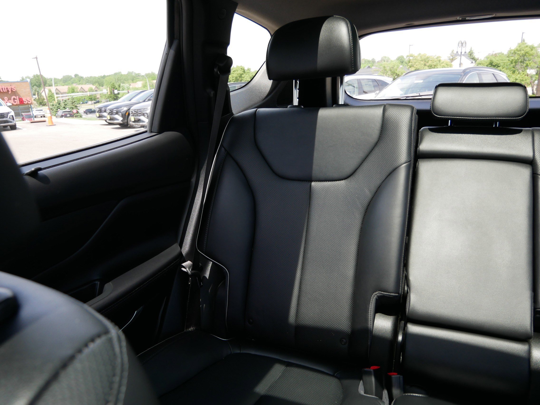 2023 Hyundai Santa Fe Limited - Photo 12