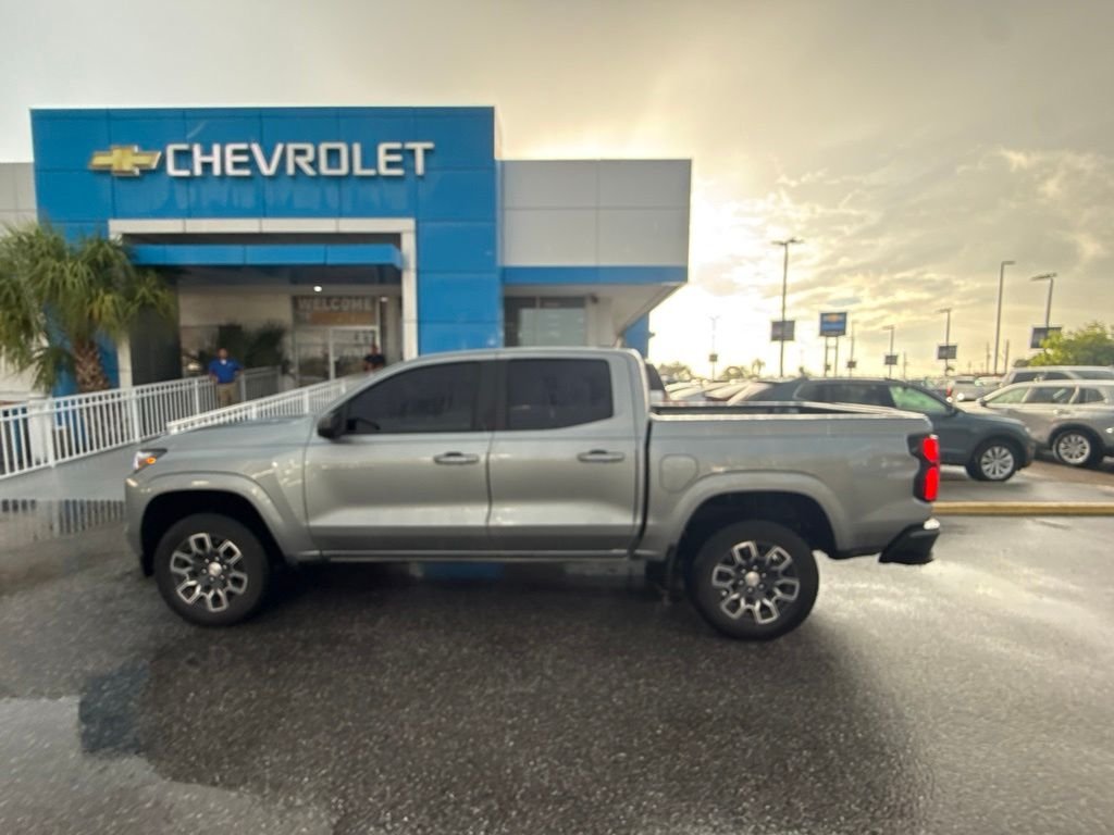Used 2024 Gray Chevrolet LT image 10