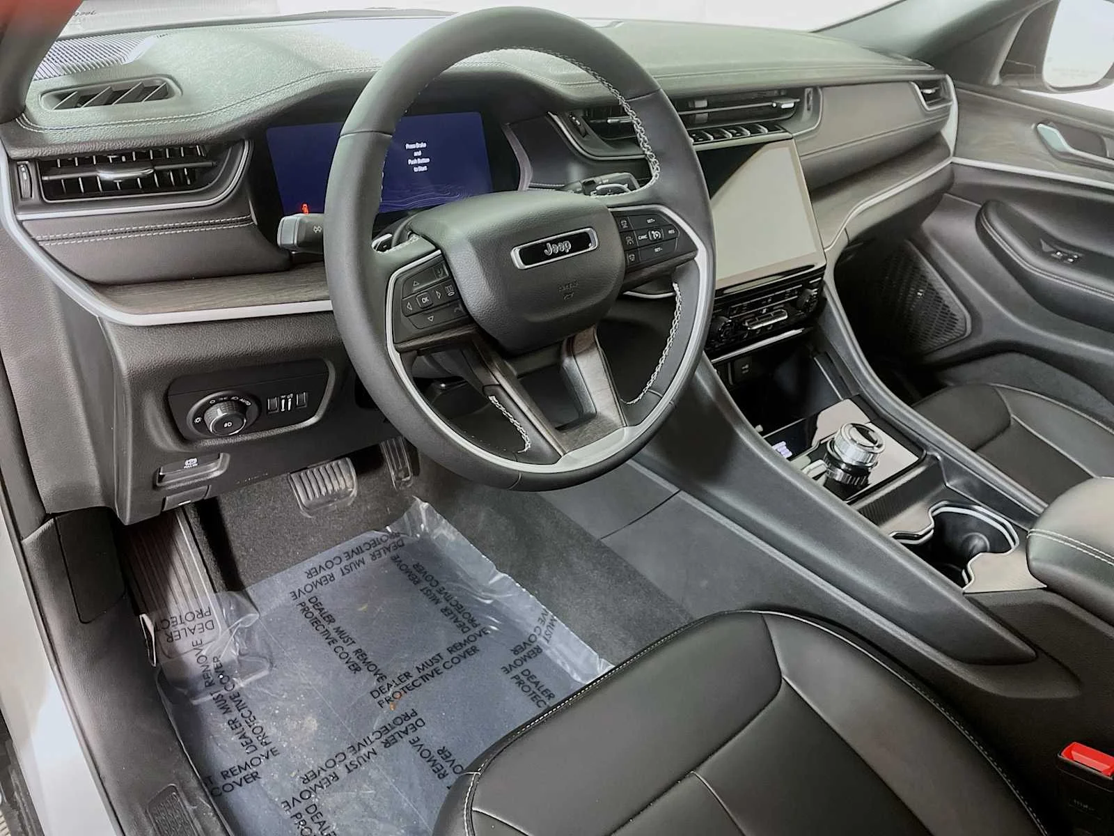 Used 2025 Silver Zynith Jeep Limited image 7