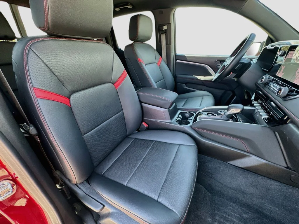 Used 2026 Red Chevrolet Z71 image 34