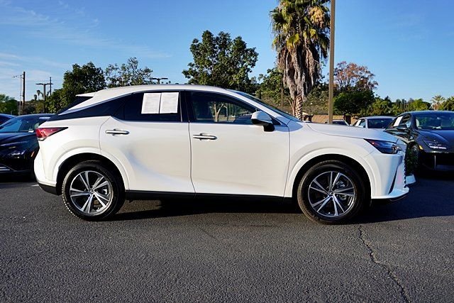 Used 2024 White Lexus 350 image 6