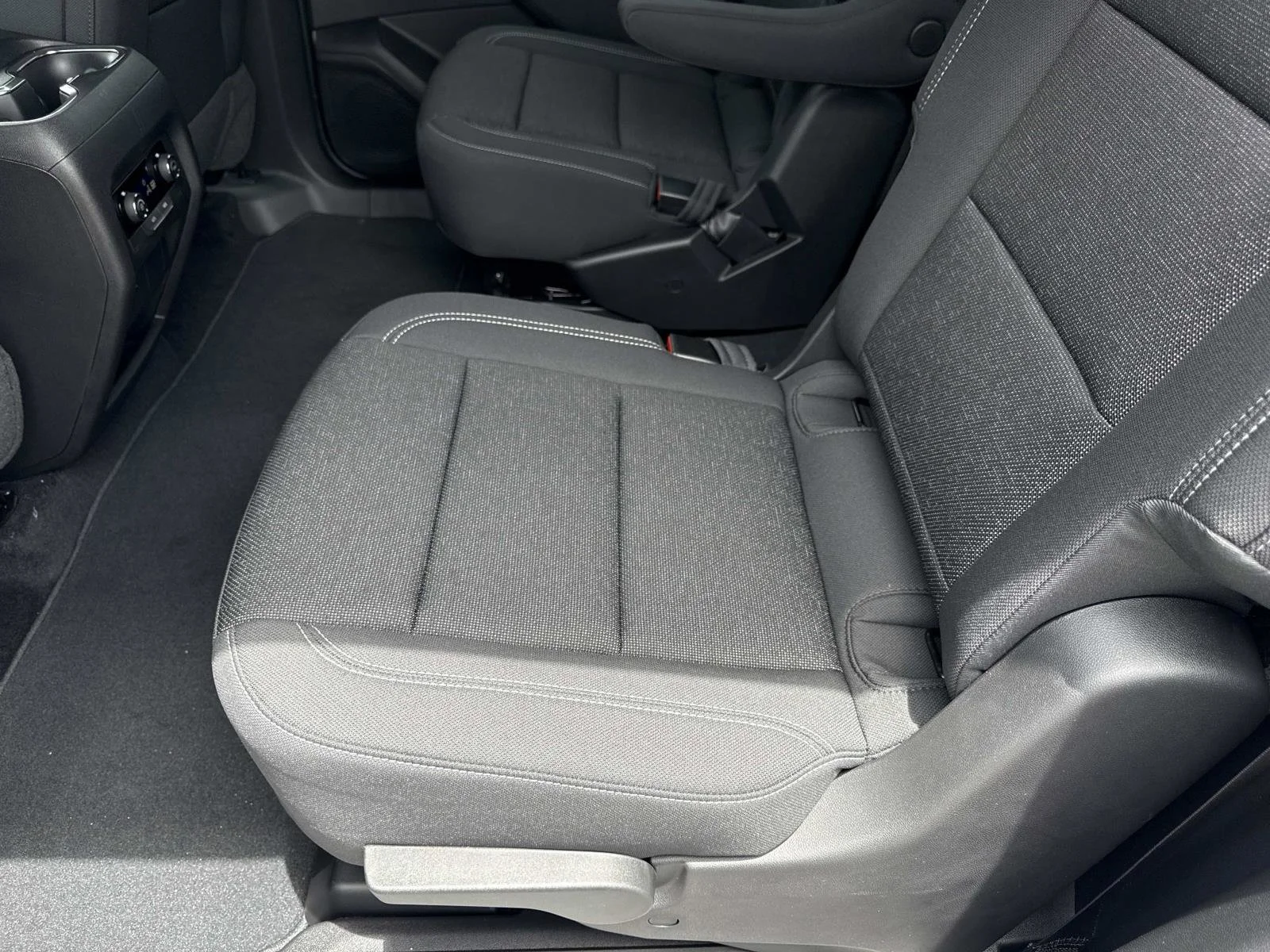 2026 Chevrolet Traverse LT - Photo 10
