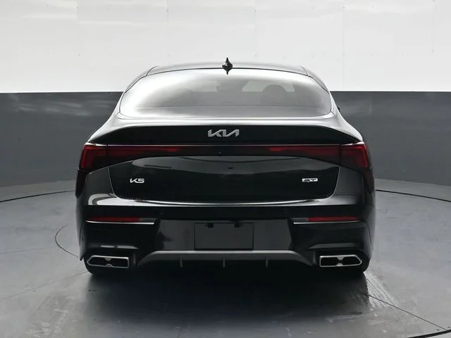 Used 2026 Aurora Black Kia GT image 5