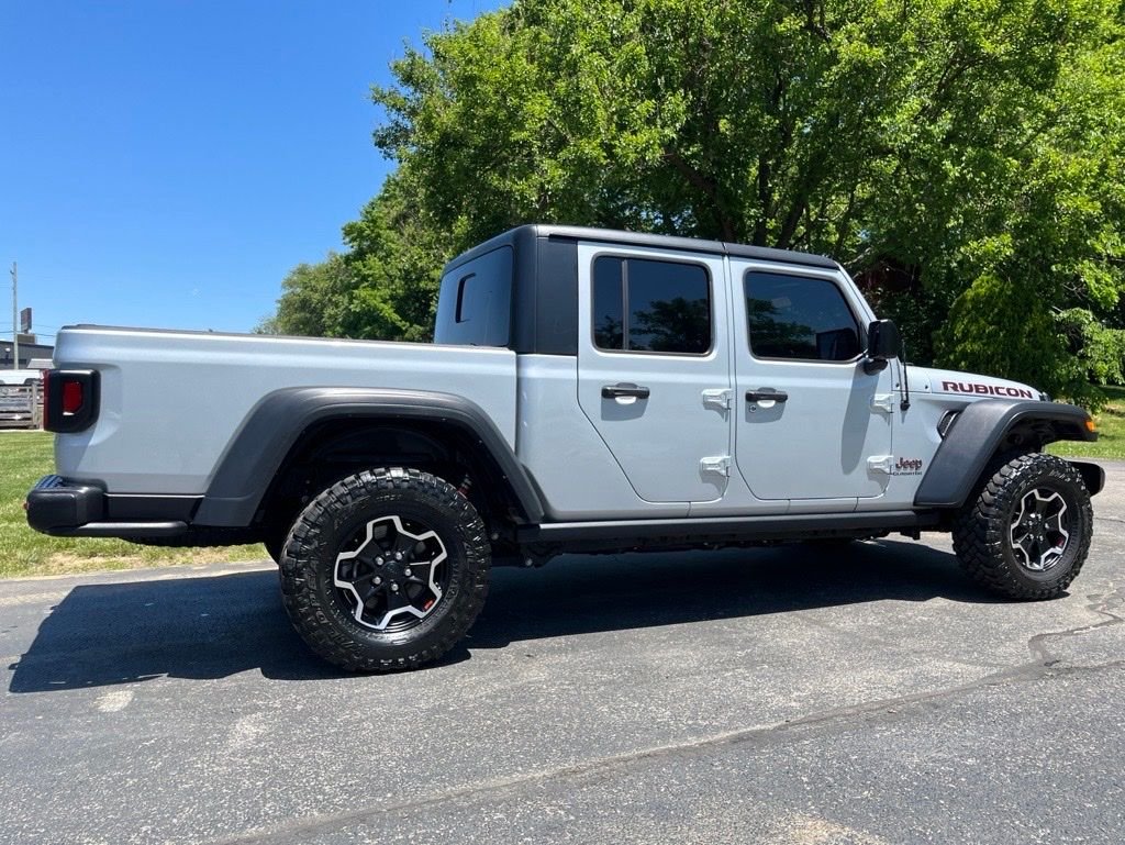Used 2022 Silver Jeep Rubicon image 41