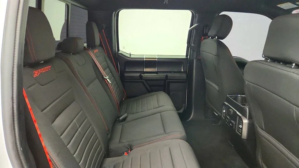 Used 2019 Oxford White Ford XLT 4WD SuperCrew 5.5