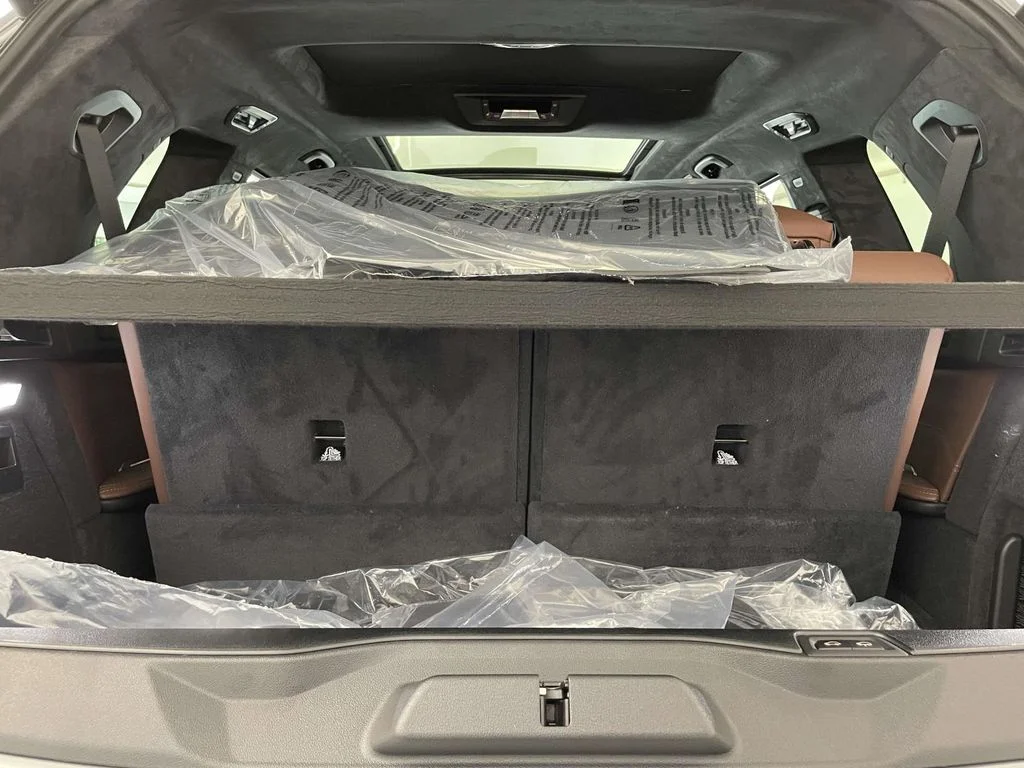 New 2027 Gray BMW xDrive40i image 18