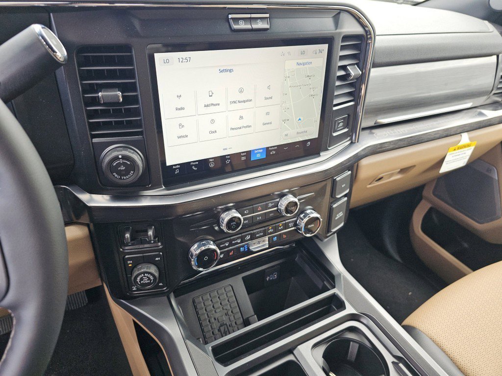 New 2026 Star White Metallic Tri-Coat Ford King Ranch image 35