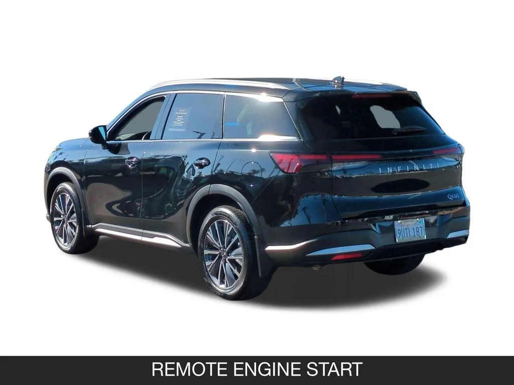 Used 2026 Black INFINITI LUXE image 7
