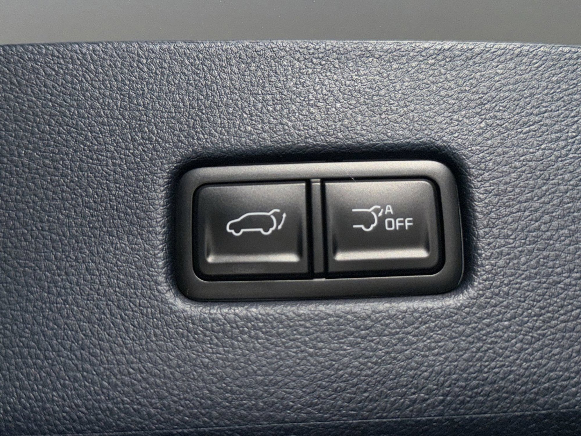 New 2026 Snow White Pearl Kia EX image 9