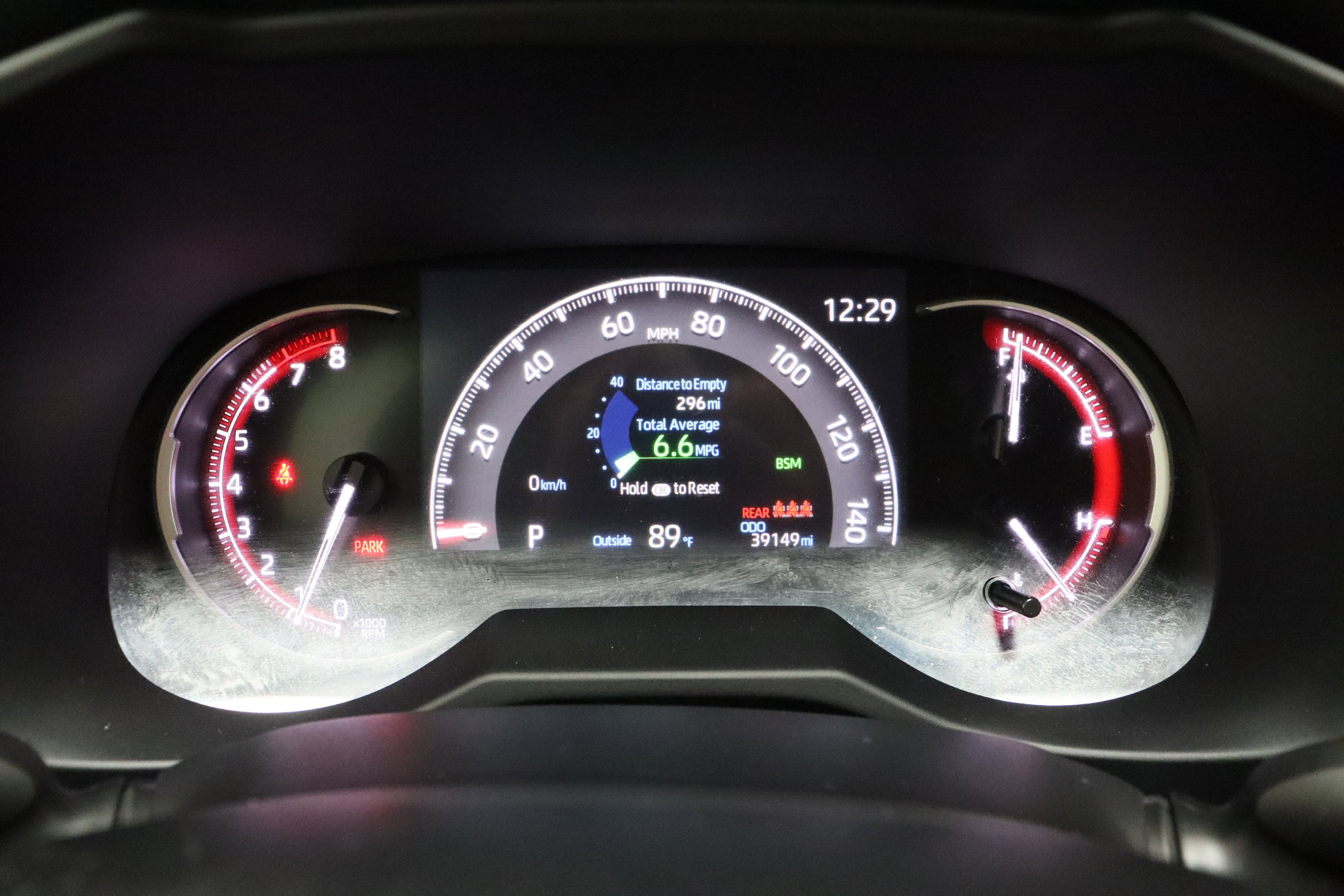 Used 2025 Silver Sky Metallic Toyota XLE 2.5L image 39