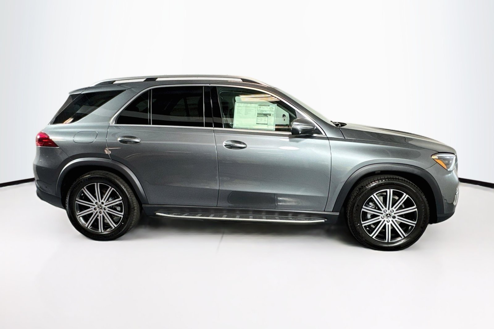 New 2026 Selenite Grey Metallic Mercedes-Benz GLE 350 image 4