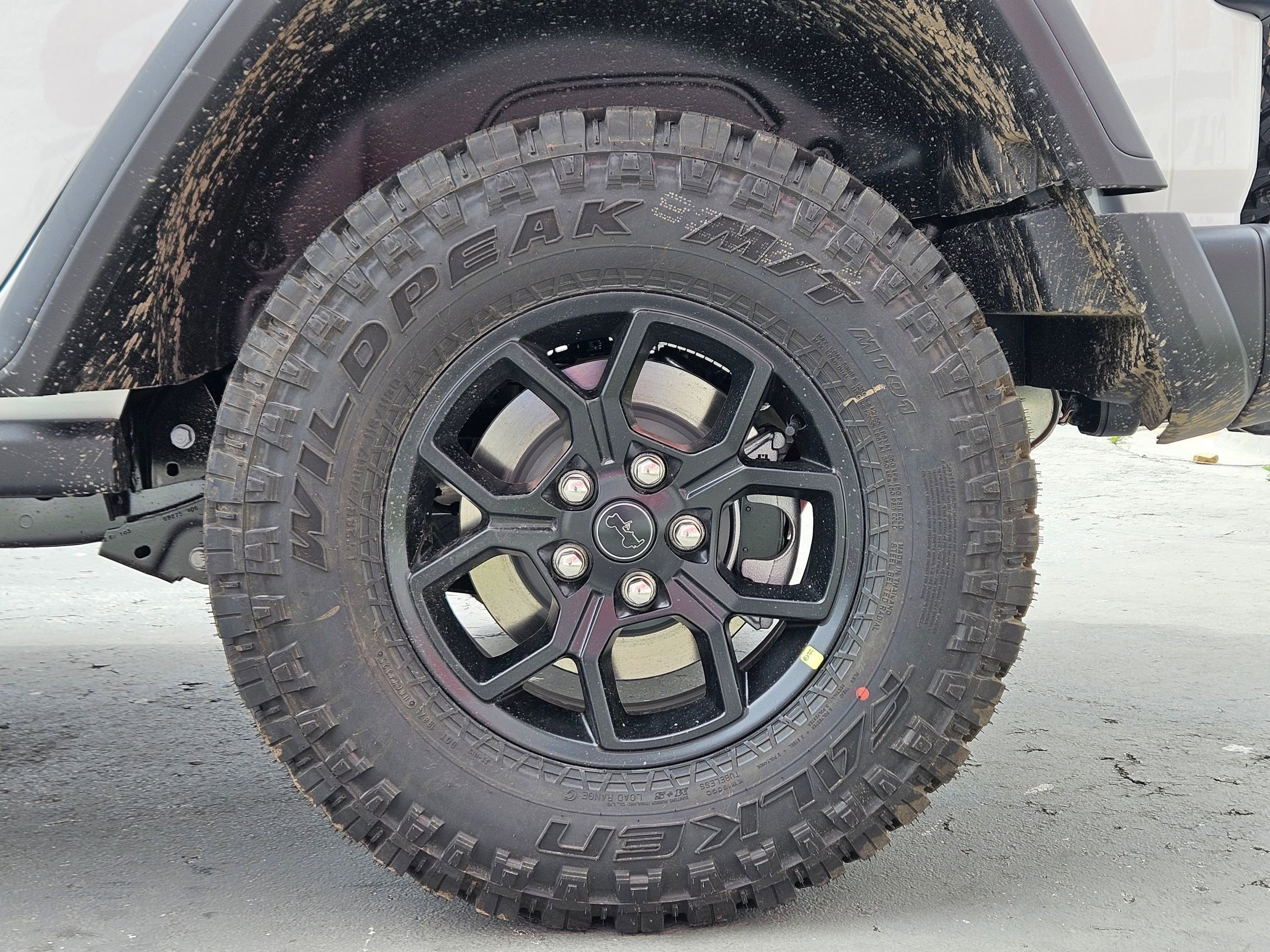 New 2026 Bright White Clear-Coat Exterior Paint Jeep Willys image 25
