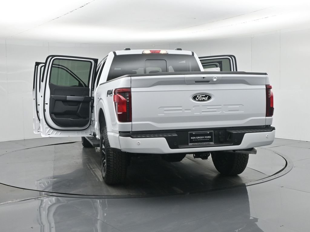 New 2026 Oxford White Ford XLT image 34