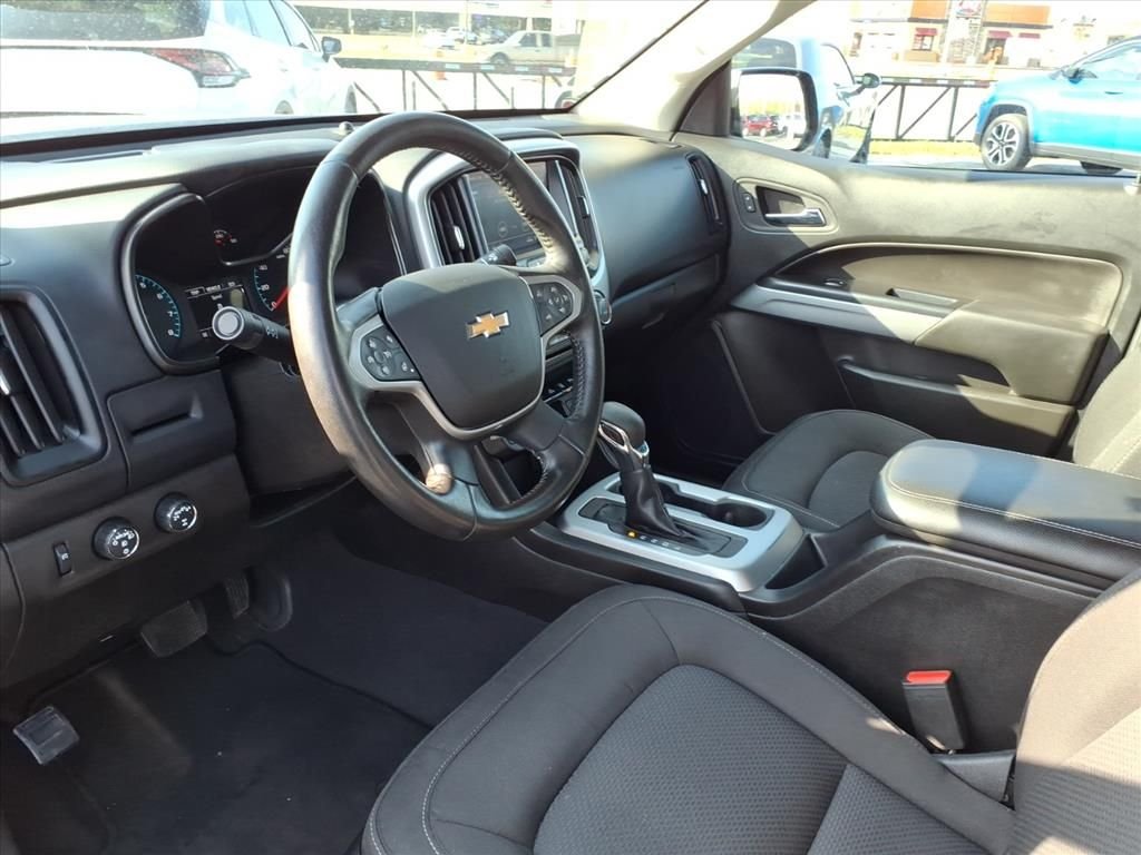 Used 2022 Gray Chevrolet LT image 7