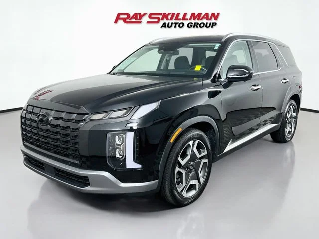 Used 2023 Black Hyundai Limited image 3
