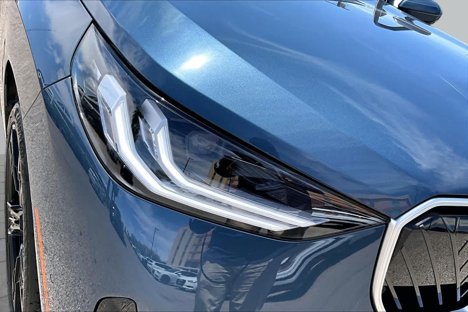 New 2026 Arctic Race Blue Metallic BMW 30 xDrive image 13