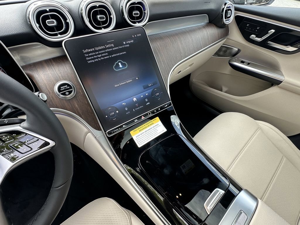 New 2026 Cirrus Silver Metallic Mercedes-Benz GLC 300 image 31