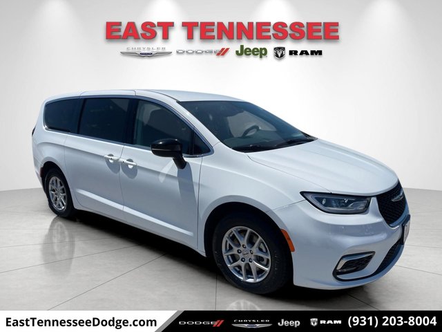 Pre-Owned 2024 Chrysler Pacifica Touring L