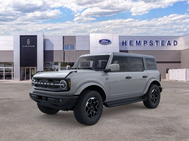 2026 Ford Bronco Outer Banks®