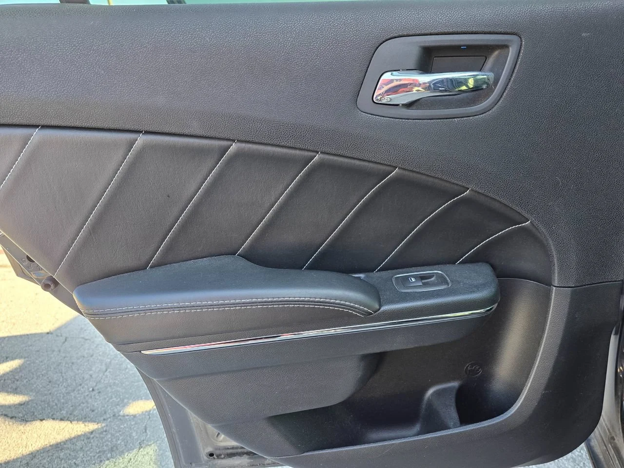 Used 2013 Black Dodge R/T Plus image 10