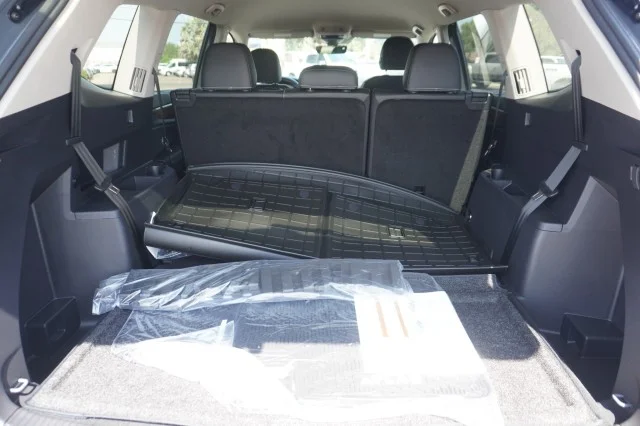 New 2026 Pure Gray Volkswagen 2.0T SE w/Technology image 10