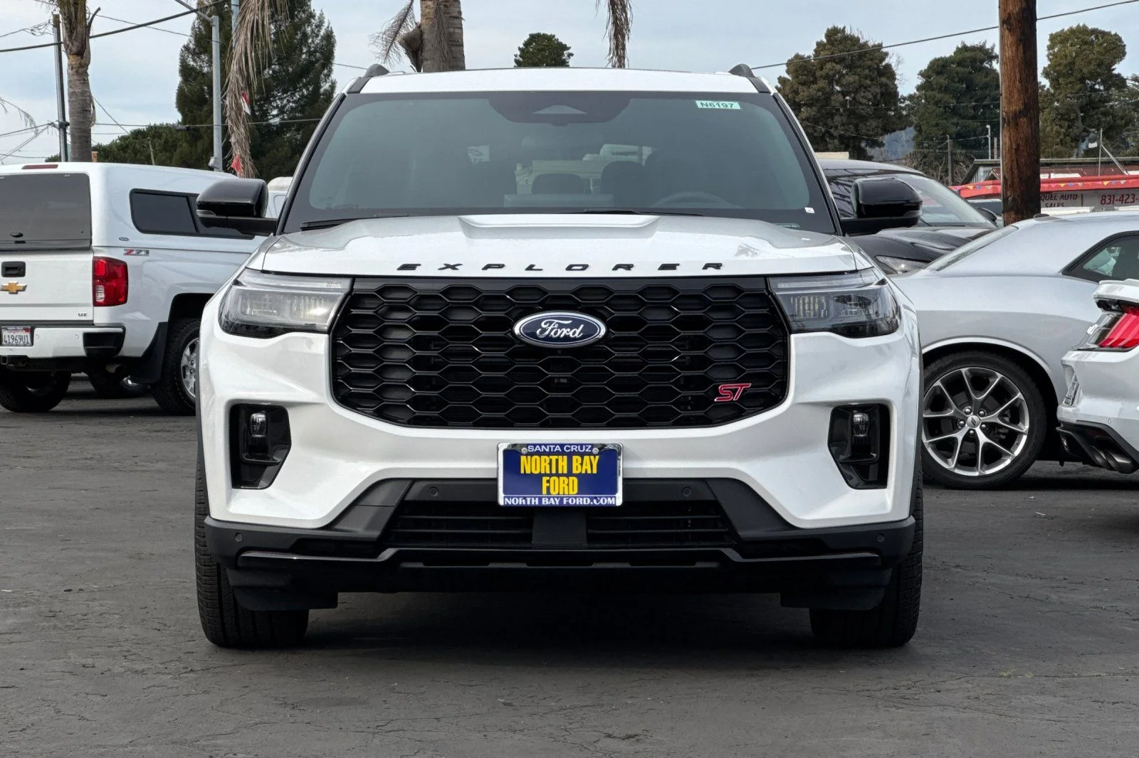 New 2026 Star White Metallic Tri-Coat Ford ST image 9