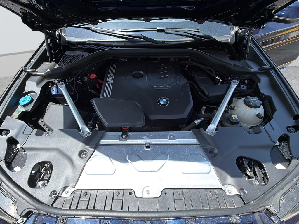 Used 2022 Blue BMW xDrive30i image 32
