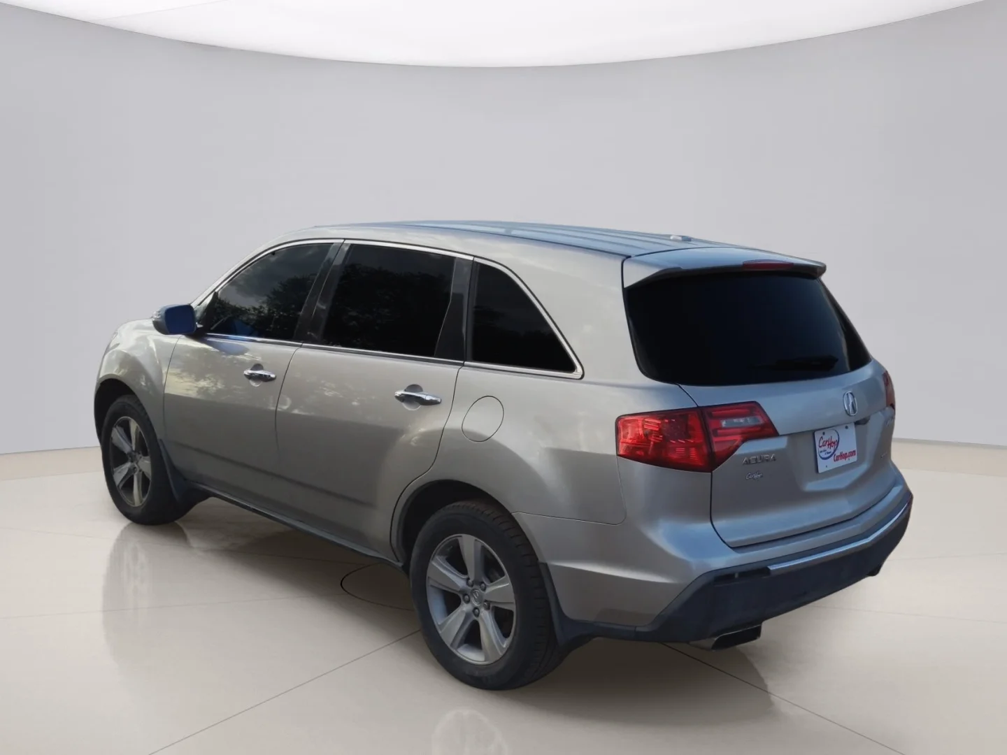 Used 2011 Silver Acura 6-SPD AT image 3