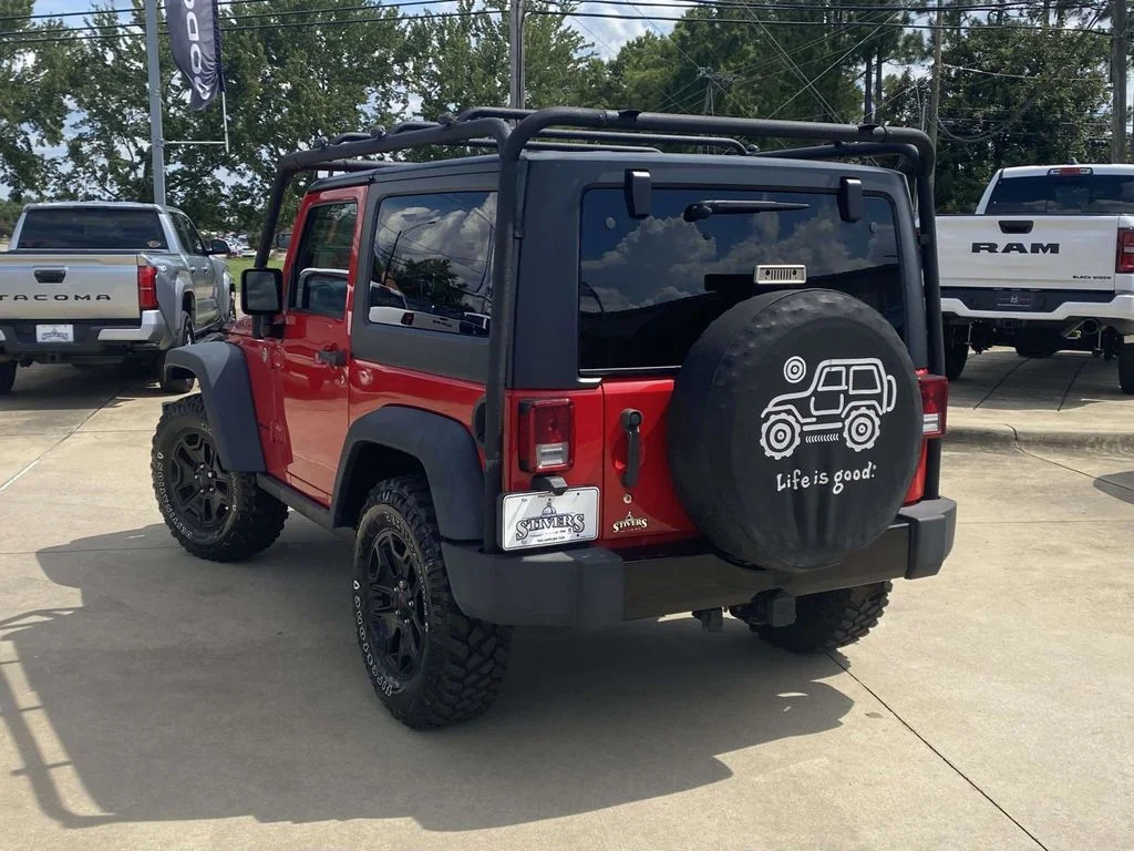 Used 2015 Red Jeep Sport image 6