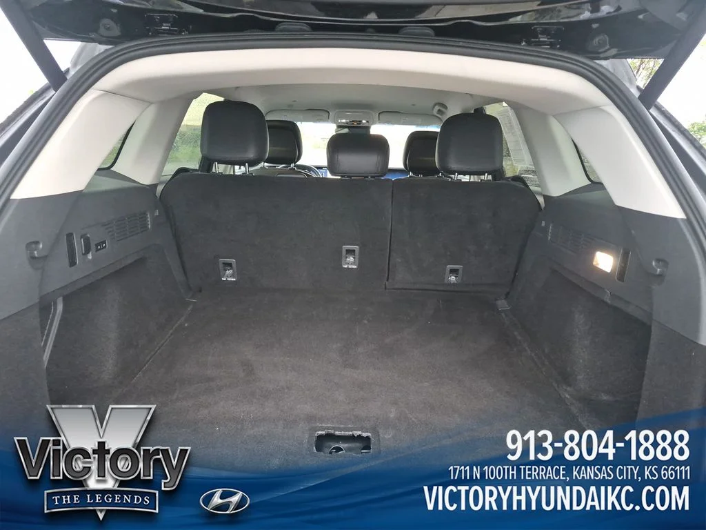 Used 2024 Black Lincoln Reserve image 25