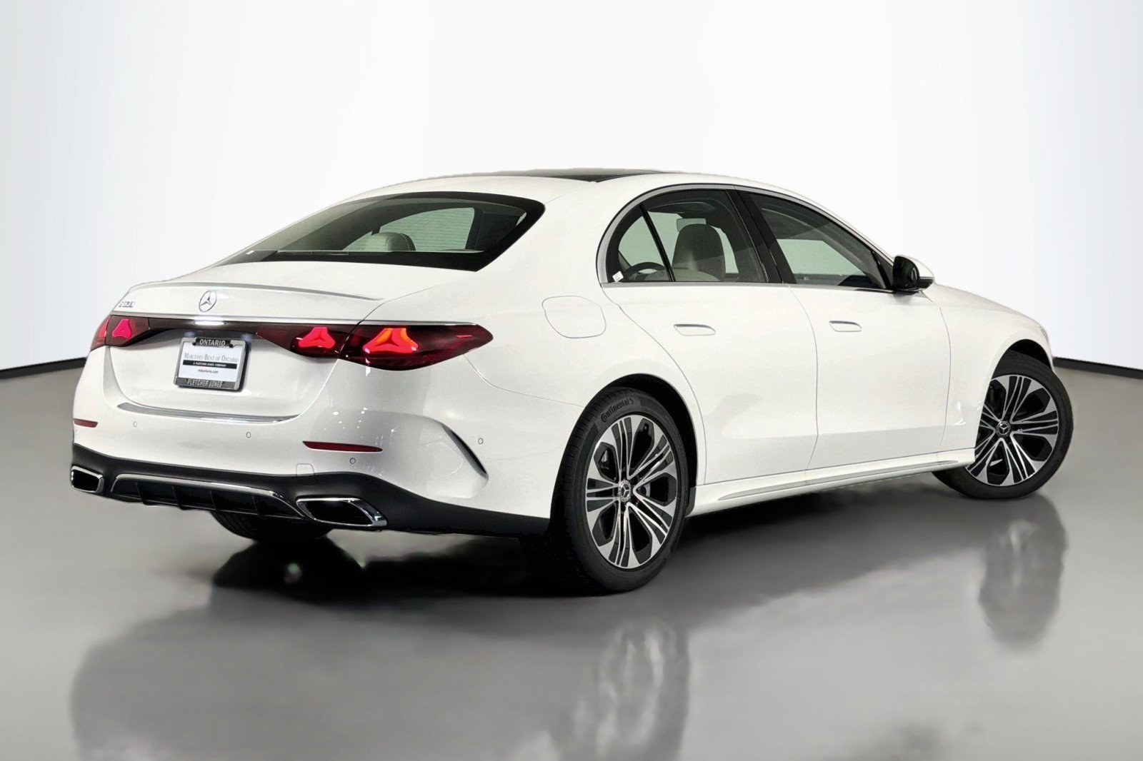 New 2027 Polar White Mercedes-Benz E 350 RWD Sedan image 11
