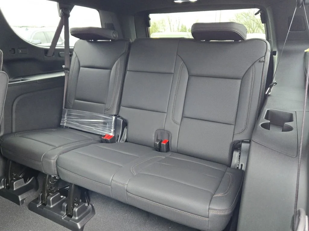 2026 Chevrolet Suburban High Country - Photo 21