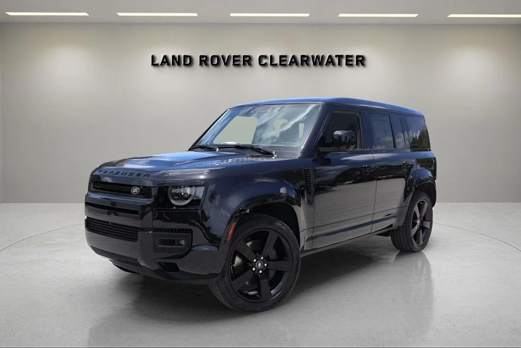 2025 Land Rover Defender 110 X-Dynamic SE P500's photo