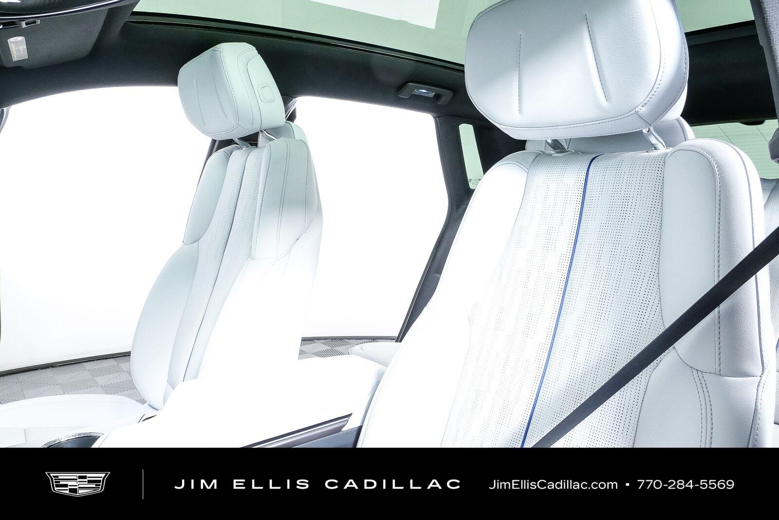 New 2027 Vibrant White Tricoat Cadillac Sport image 5
